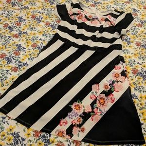 Eshakti striped and floral dress